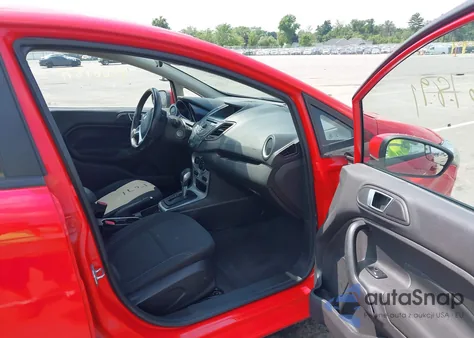 2014 Ford Fiesta Se z USA, uszkodzony, nr VIN 3FADP4BJ0EM205306